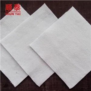 Полиэфирный геотекстиль